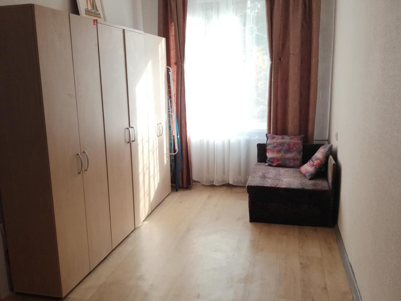 Standard Apartment On Umanskaya Киев Екстериор снимка