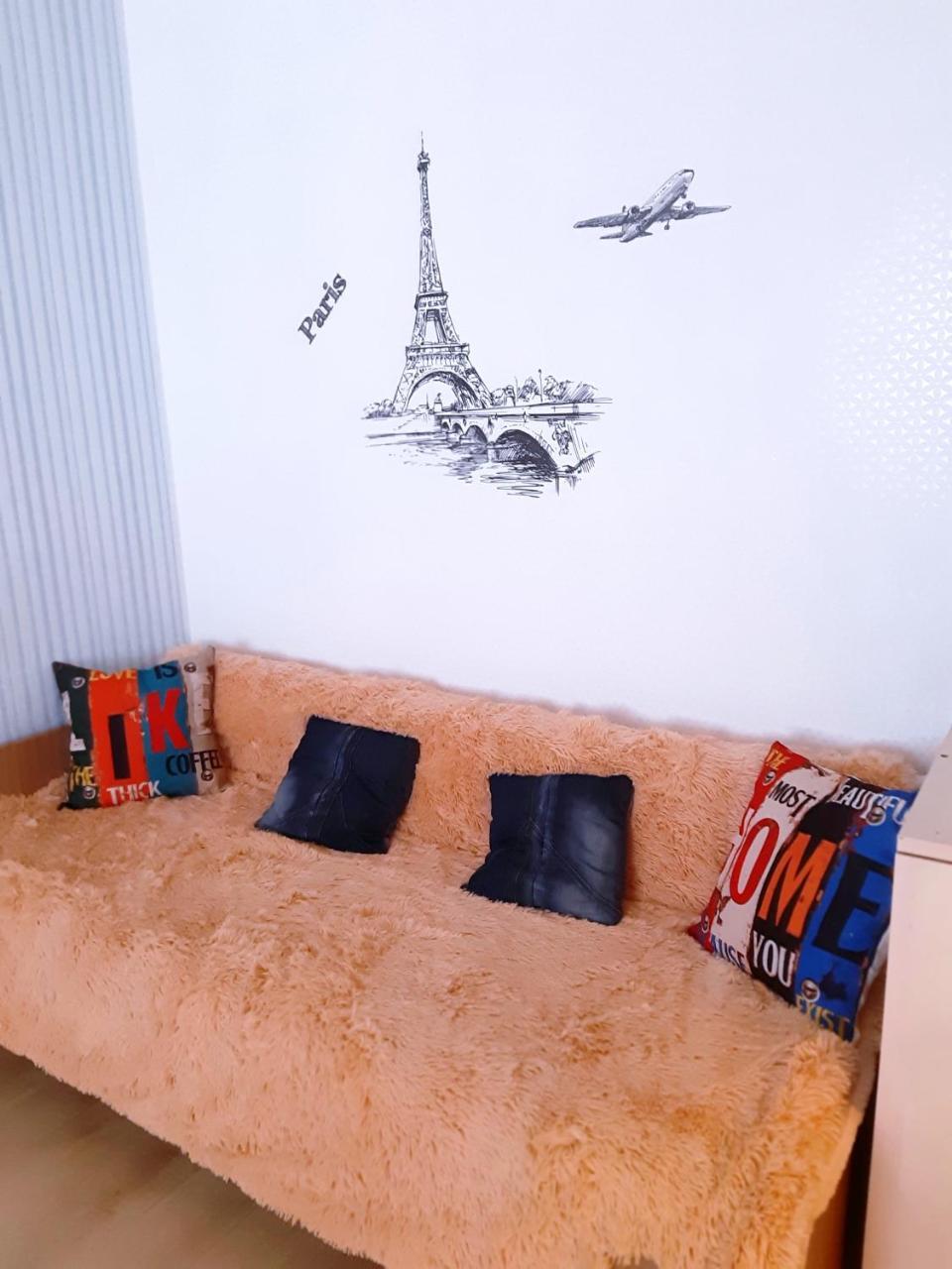 Standard Apartment On Umanskaya Киев Екстериор снимка